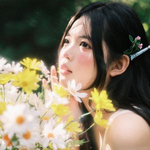 曾雅彤